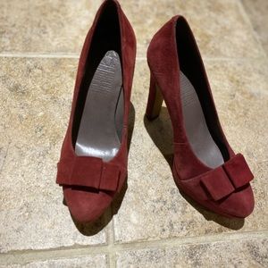 MRKT - “Claire” Bordeaux wine color platform suede heels, Size: 6